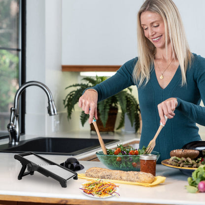 Mandoline Food Slicer – Stainless Steel Vegetable & Fruit Cutter with 5 Adjustable Blades, Julienne Grater & Peeler with Food Holder